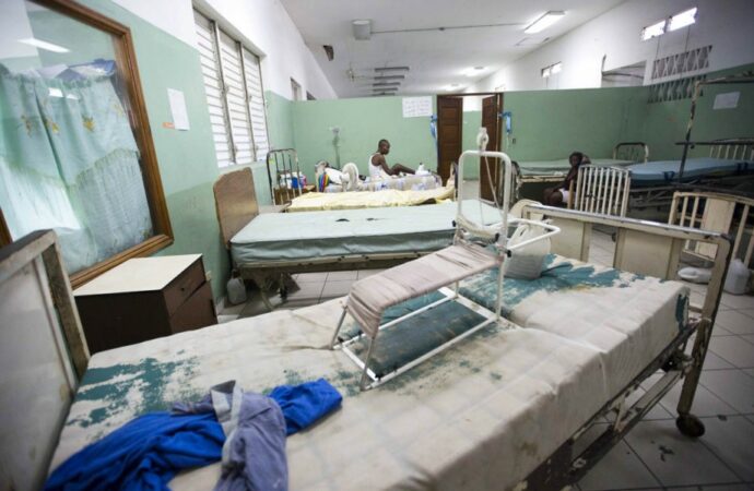 L’Hôpital Général et la ville de Port-au-Prince sous pression