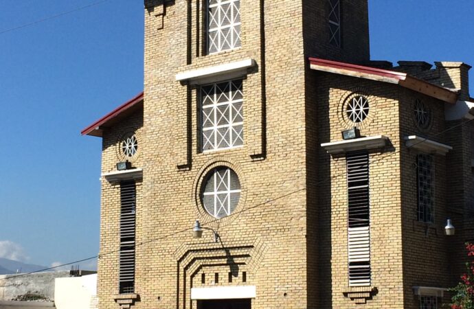Violence armée : la Première Église Baptiste de Port-au-Prince attaquée, d’importantes pertes matérielles enregistrées