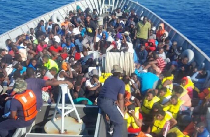Migration : 257 haïtiens interceptés en mer au Bahamas
