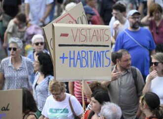 Espagne : manifestation à Barcelone contre le tourisme de masse